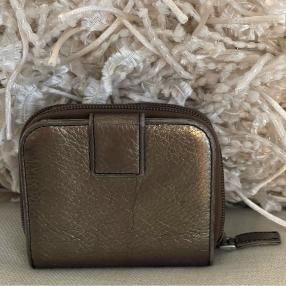 COA⭐️PRADA Vitello Daino Leather
Compact Wallet⭐️STUNNING⭐️ 💯Authentic - Picture 5 of 16